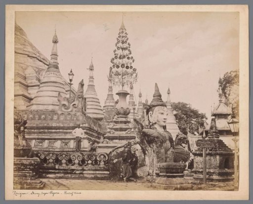 Images at the foot of the Shwedagon Pagoda, Yangon, Myanmar