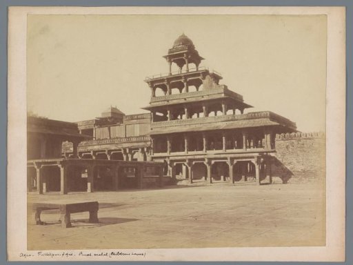 View of the Panch Mahal at Fatehpur Sikri, Uttar Pradesh, India