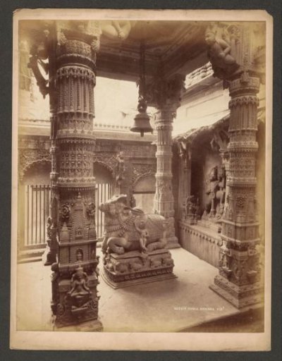 Nandi (Shiva's bull) in the Kashi Vishwanath temple at Varanasi, Uttar Pradesh, India