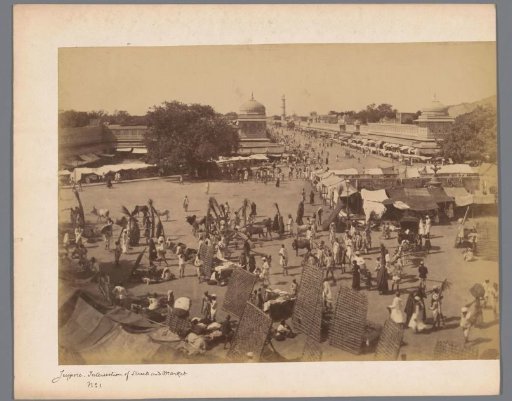 View of the Tripolia bazaar in Jaipur, Rajasthan, India
