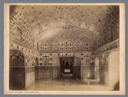 Sheesh Mahal in the Amer fort near Jaipur, Rajasthan, India
