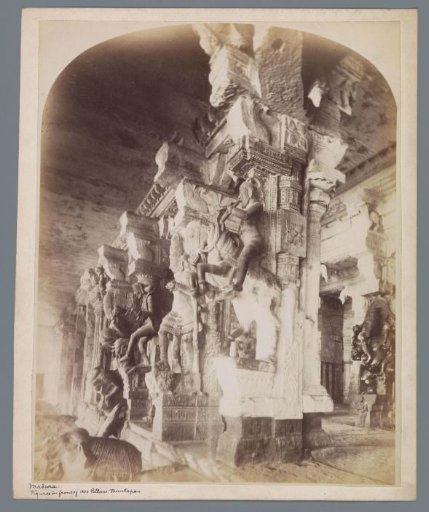 Carved pillars of the Mandapam at the Meenakshi Temple in Madurai, Tamil Nadu, India