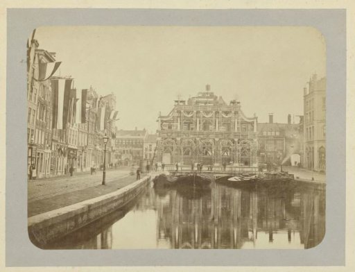 Decoration at the reception of William III and Emma on the Rokin in Amsterdam