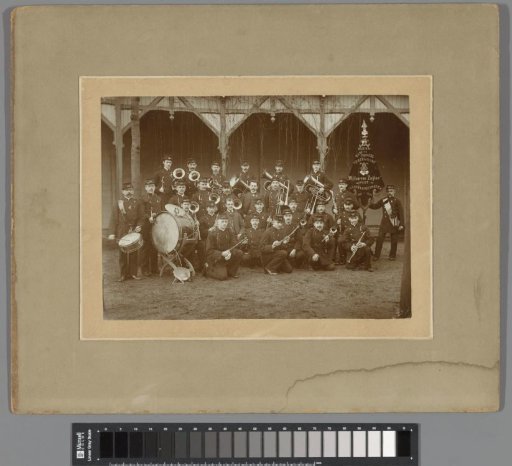 Group portrait of the music, singing and drama society 'Willem van Zuylen' of postal and telegraph employees