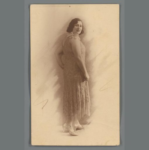 Portrait of Cato Merks