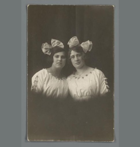 Portrait of Henny and Cato Merks