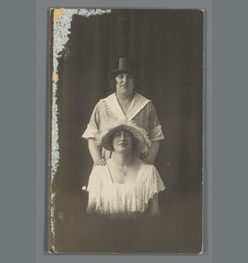 Portrait of Henny and Cato Merks