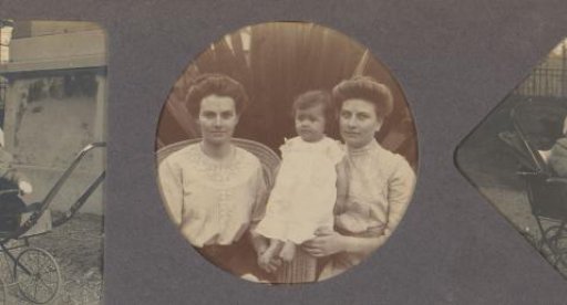 Jenny and Tjuut Hellendoorn with a baby, designated as Jenneke, possibly in Indonesia