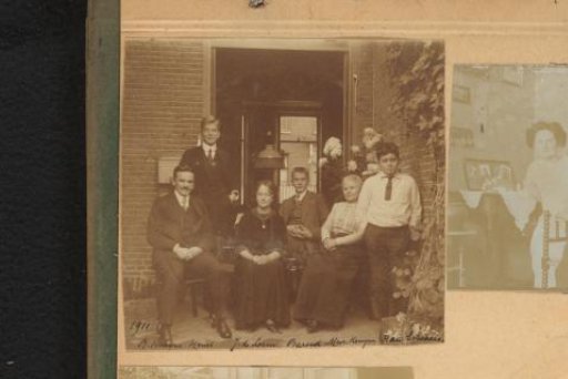 Group Portrait in a Doorway with Hendrik and Barend Veen and Four People, Designated as B. Kruyne, J. de Lorm, Mrs. Kruyne, and Han Everaars