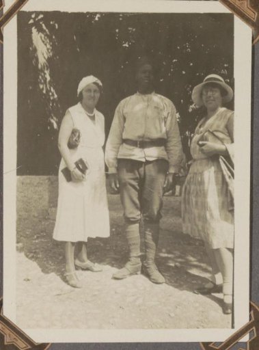 Two women and a Singalese soldier, probably in southern France