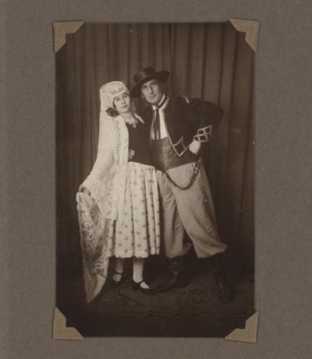 Portrait of a man and a woman in traditional dress