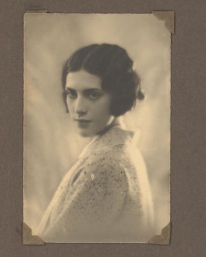Portrait of a young woman
