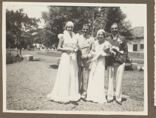 Group portrait at the wedding of Edward Burch and Ada Krüseman, Bandoeng
