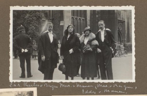 Group portrait of Charles van Bergen, Mrs. Van Manen, Henriëtte van Bergen and Eddy van Manen, Cambridge