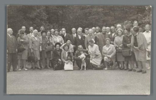 Group portrait of an unknown group of older people