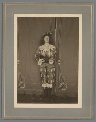 Portrait of an unknown female student of W.V.S.V. dressed as a character from Hernani