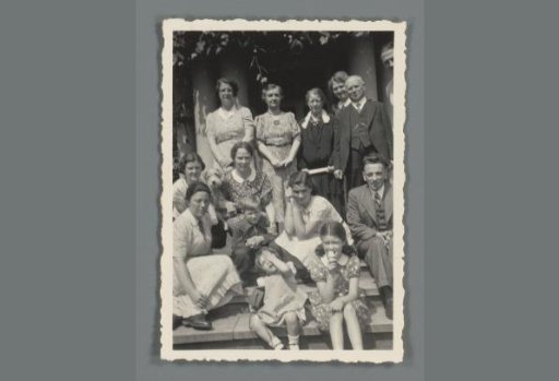 Group portrait of an unknown family