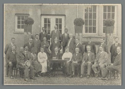 Group portrait of the teachers of the Christian HBS of Amsterdam, on an invitation for the publication of a commemorative book