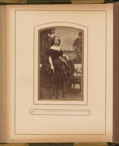 Portrait of a woman, possibly a member of the Beucker Andreae family