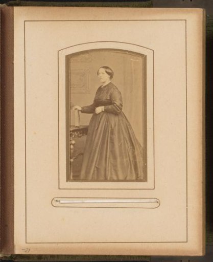 Portrait of a woman, possibly a member of the Beucker Andreae family