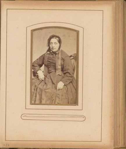 Portrait of a woman, possibly a member of the Beucker Andreae family