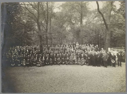 Association for the Book Trade, group portrait Artis