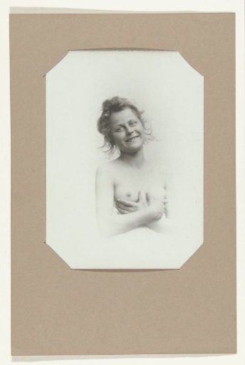 Portrait of an unknown nude woman