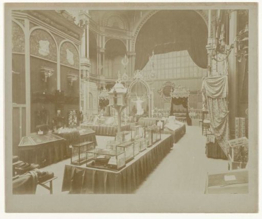 Interior of the Paleis voor Volksvlijt, Amsterdam, during an industrial exhibition (?) in 1892