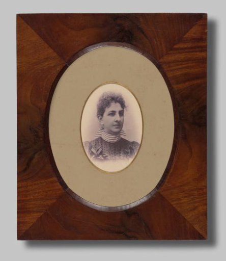 Portrait of Ida van Lennep-van Braam