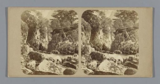 Rocks and water at Bettws-y-Coed