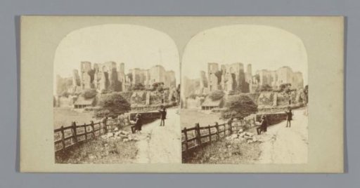 Two persons, including a draftsman, before the ruins of Kenilworth Castle