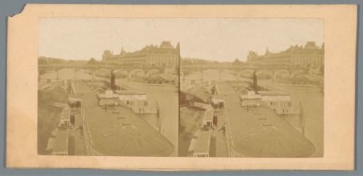 View over the Seine with a probable bathhouse and the Pont des Arts in Paris