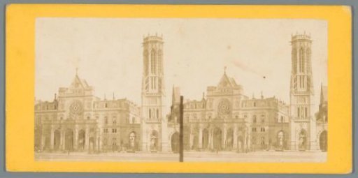 View of the Église Saint-Germain-l'Auxerrois in Paris