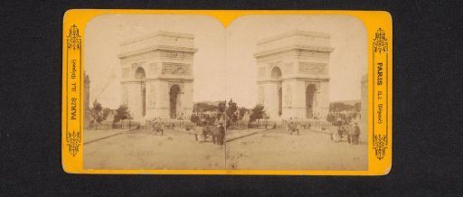 View of the Arc de Triomphe in Paris