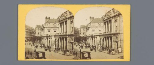 View of the Rue Saint-Honoré and the Palais-Royal in Paris