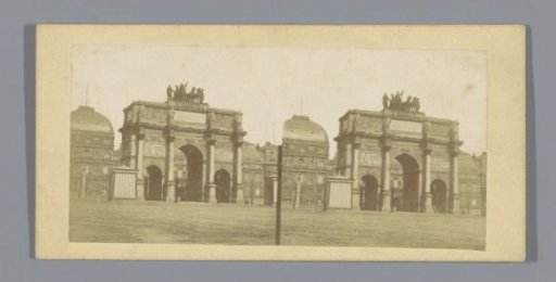 Arc de Triomphe du Carrousel in Paris, with the Palais des Tuileries in the Background