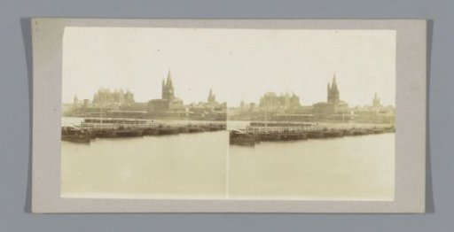 View of the pontoon bridge in Cologne