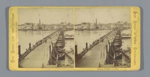 Pontoon bridge in Cologne