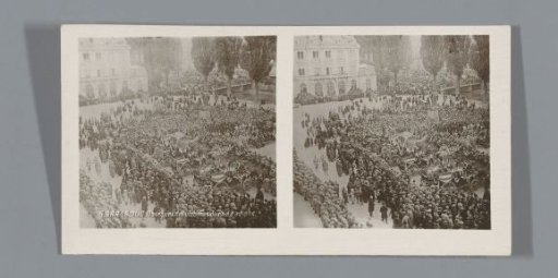 View of a crowd during a public funeral of victims of aerial bombs in Bar-le-Duc