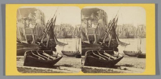 Ships on the beach of Le Tréport