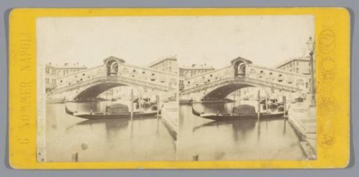 View of the Rialto Bridge in Venice