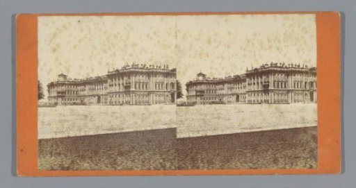 View of the Winter Palace in Saint Petersburg