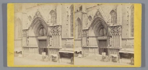 View of the portal of the Santa María del Mar in Barcelona