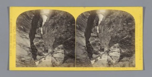 View of the Pont du Milieu on the Via Mala, seen from the gorge