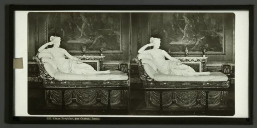 Statue of Pauline Bonaparte as Venus Victrix