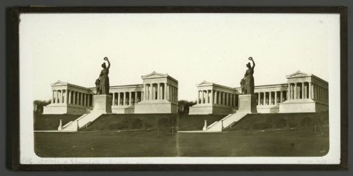 Ruhmeshalle in Munich, with the statue of Bavaria in the foreground