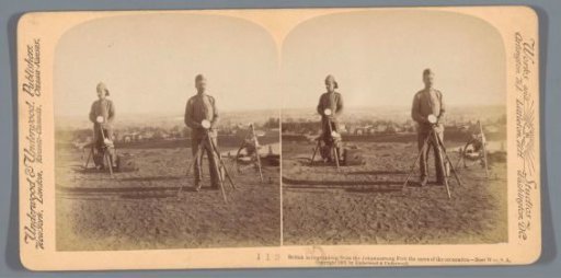 Two British soldiers with heliographs at the fort on Constitution Hill in Johannesburg