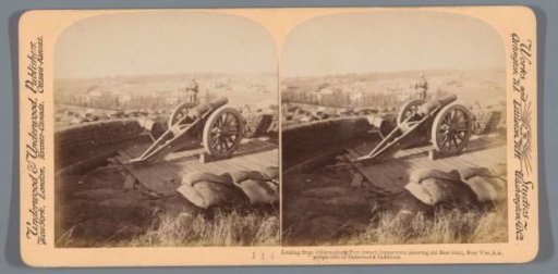 Lookout point with an old Boer cannon, seen from Constitution Hill