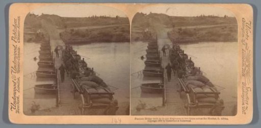 View of a pontoon bridge over the Modder River