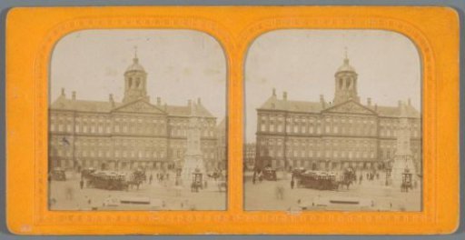 View of the Royal Palace on the Dam